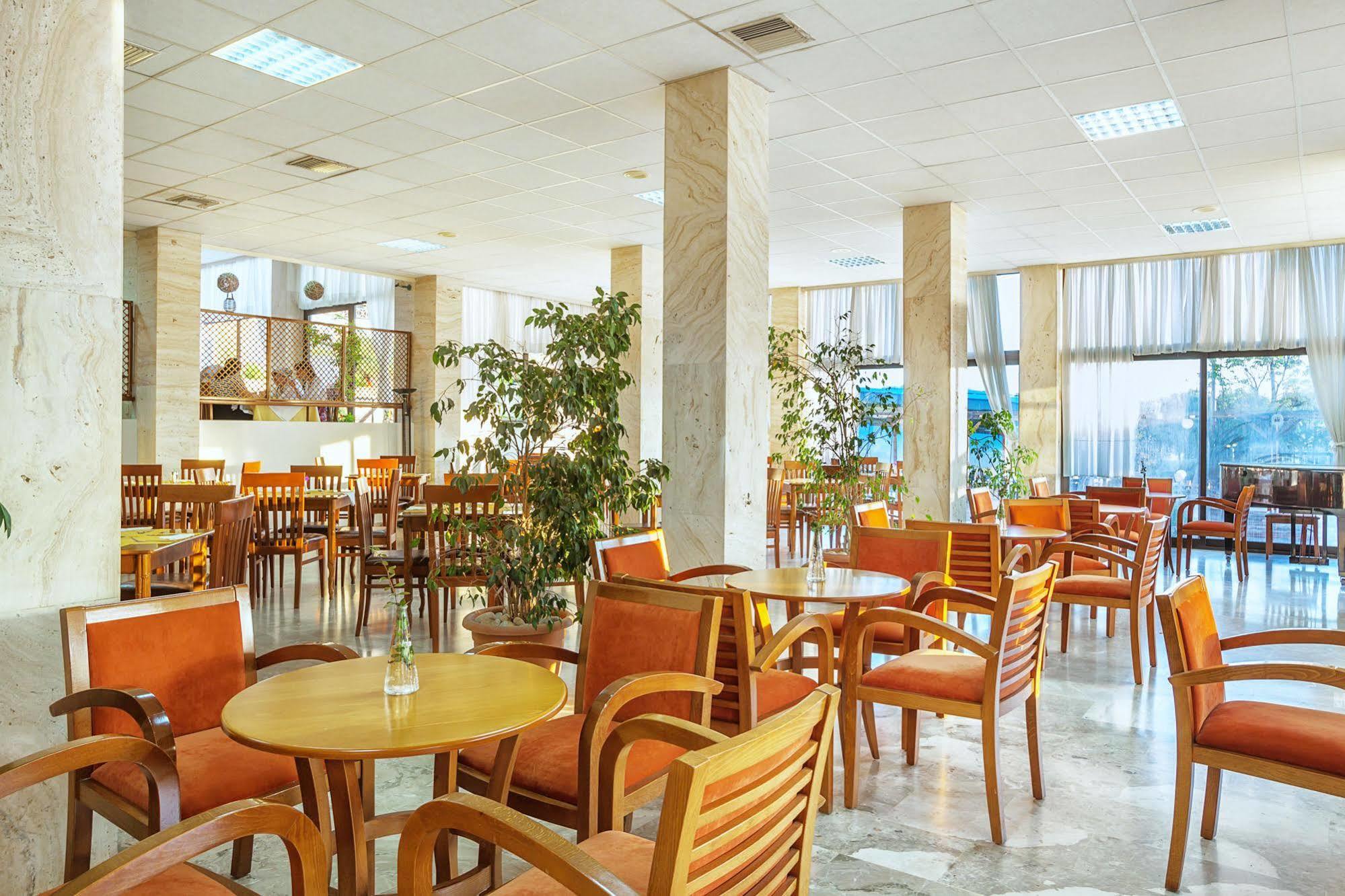 Xenios Theoxenia Hotel 오라누폴리 외부 사진